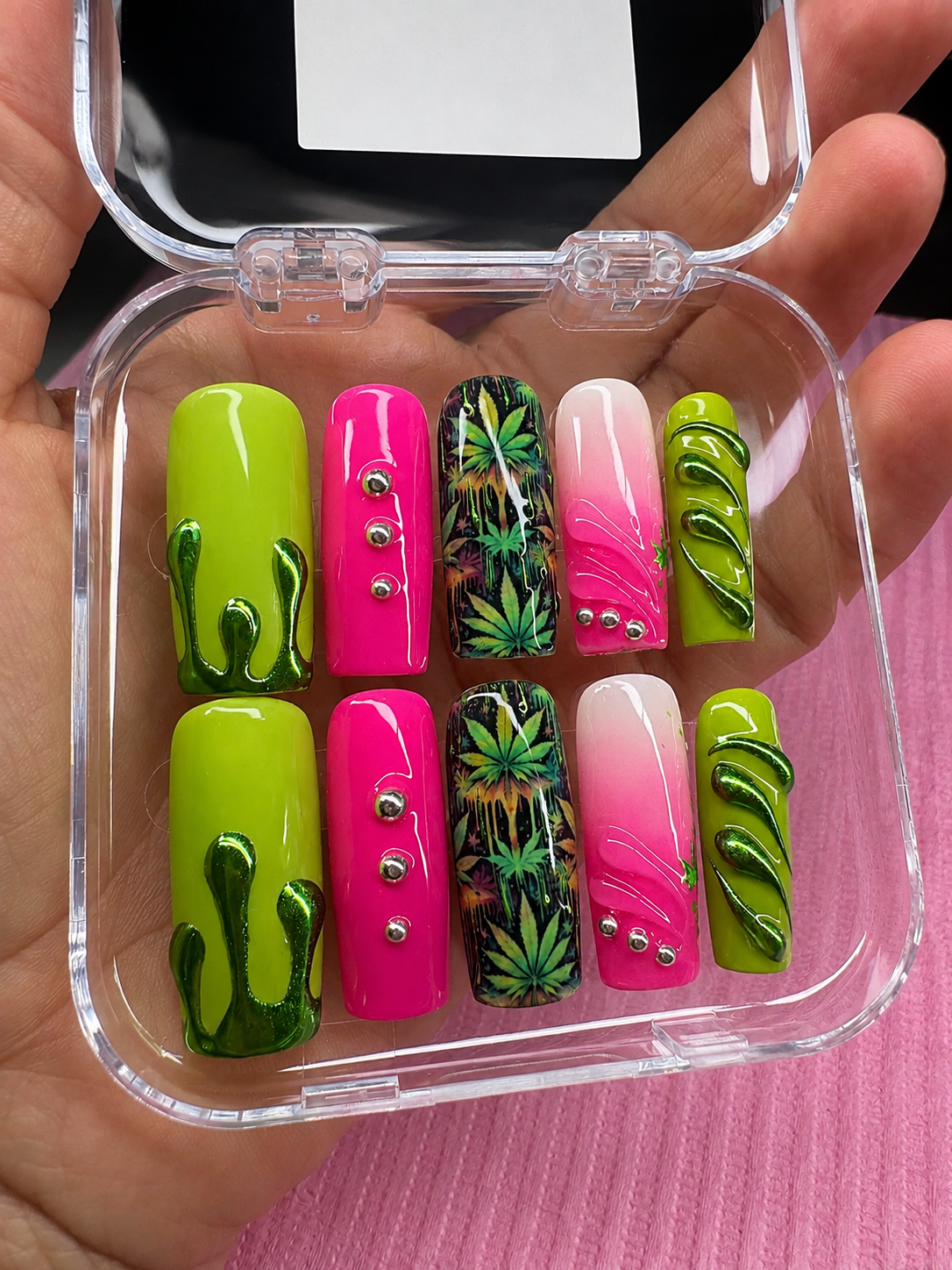 Sticky Icky